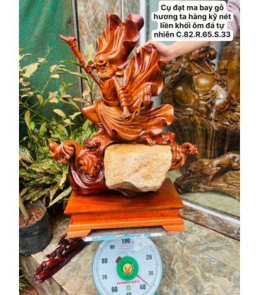 Tượng Cụ Đạt Ma Bay Gỗ Hương Tự Nhiên Cao 82