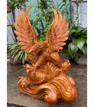 Tượng Phong Thủy Đại Bàng Săn Cá - Gỗ Hương Việt