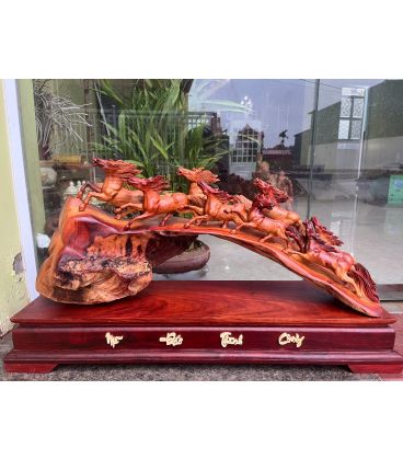 Tượng Gỗ Bát Mã Truy Phong - Biểu Tượng Của Thành Công - Gỗ Hương Ta