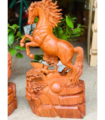 Tượng Ngựa Gỗ - Nhất Mã Phi Thiên Gỗ Hương