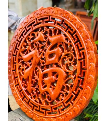Tranh Chữ Phúc Gỗ Hương Nguyên Khối Hình Tròn