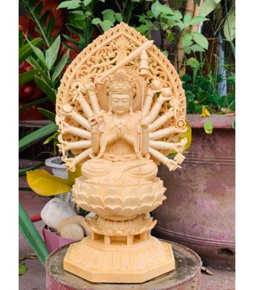 Tượng Gỗ Phật Mẫu Chuẩn Đề Để Ô Tô
